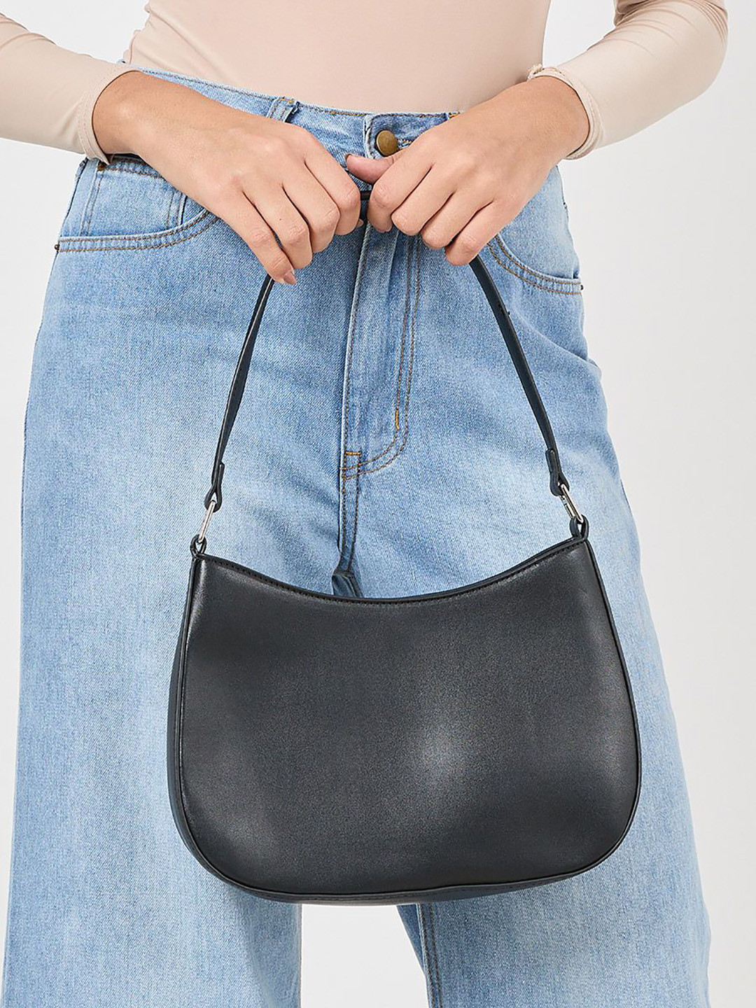 

Styli Women Plain Baguette Bag For Women, Black