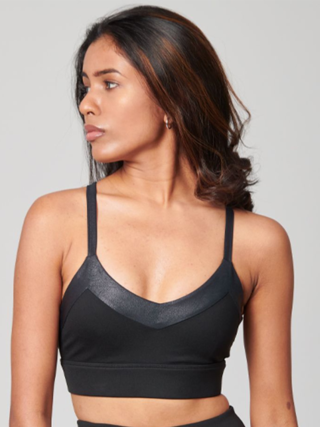 

Strongr.Athleisure Medium Coverage Bra, Black
