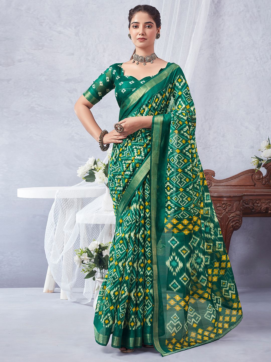 

KALINI Zari Ikat Printed Saree, Green
