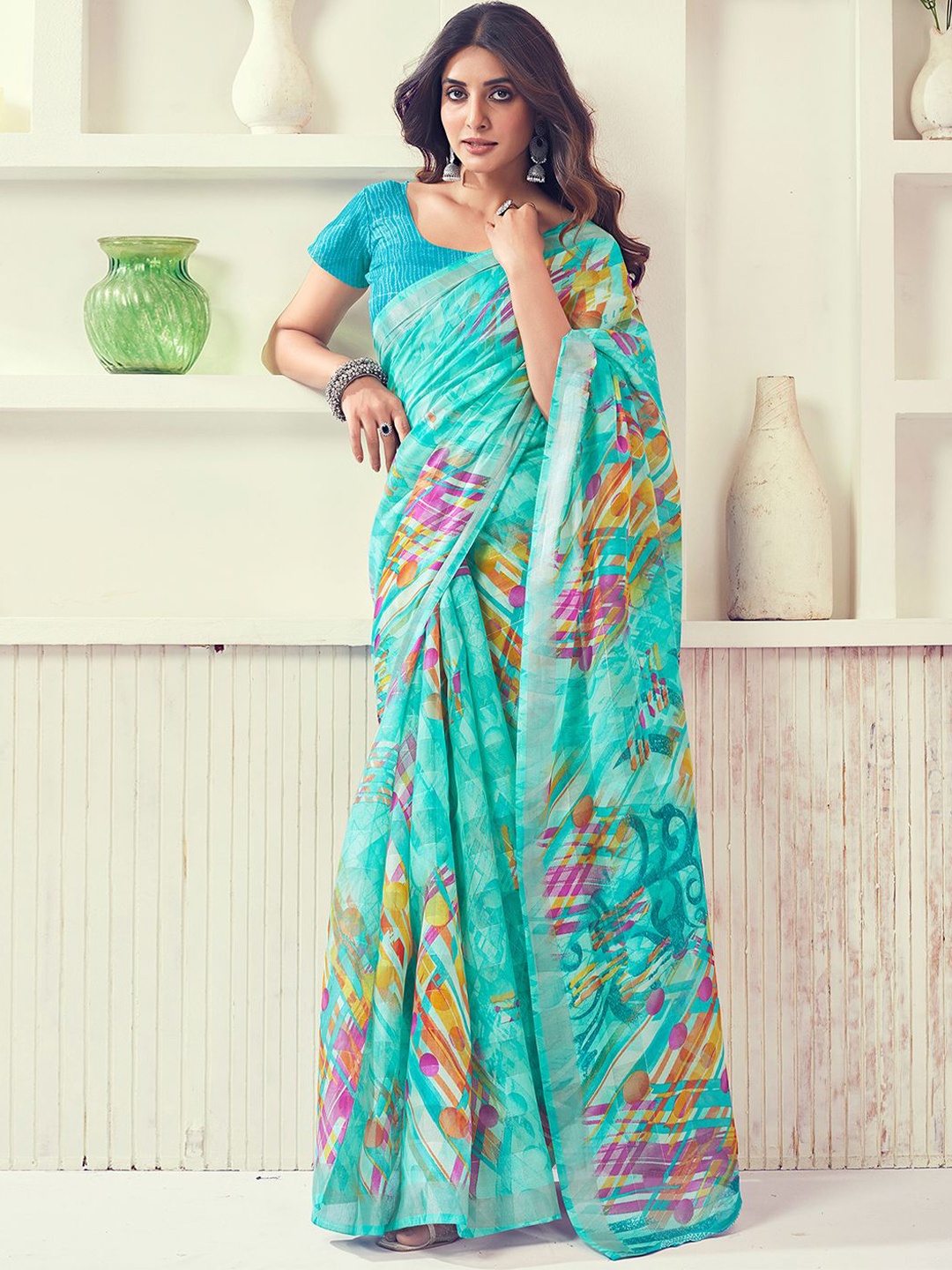 

KALINI Printed Saree With Blouse Piece, Turquoise blue