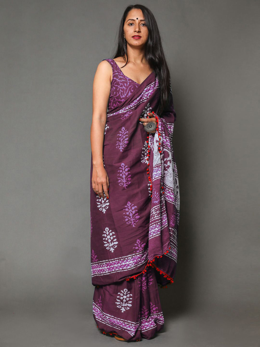 

KALINI Floral Pure Cotton Saree, Maroon