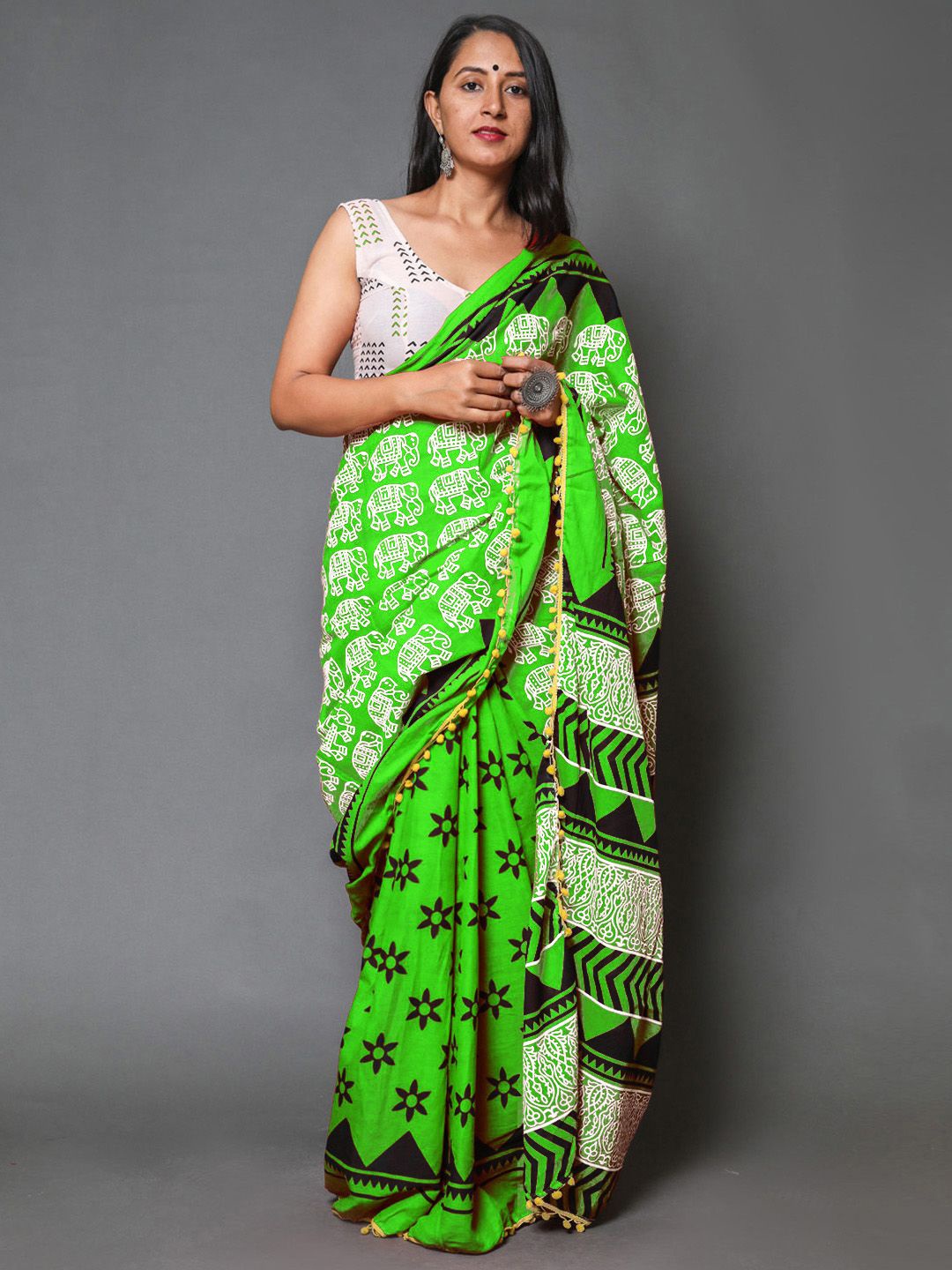 

KALINI Ethnic Motifs Pure Cotton Saree, Green