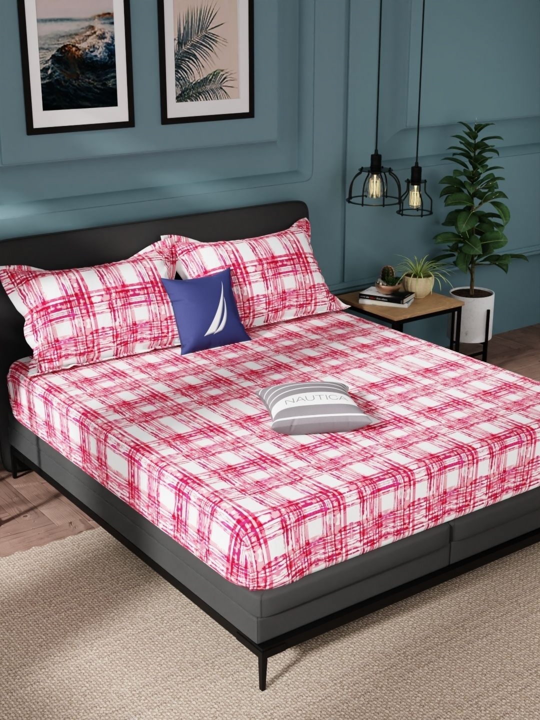 

Nautica Pink & White Geometric 144 TC Queen Bedsheet with 2 Pillow Covers