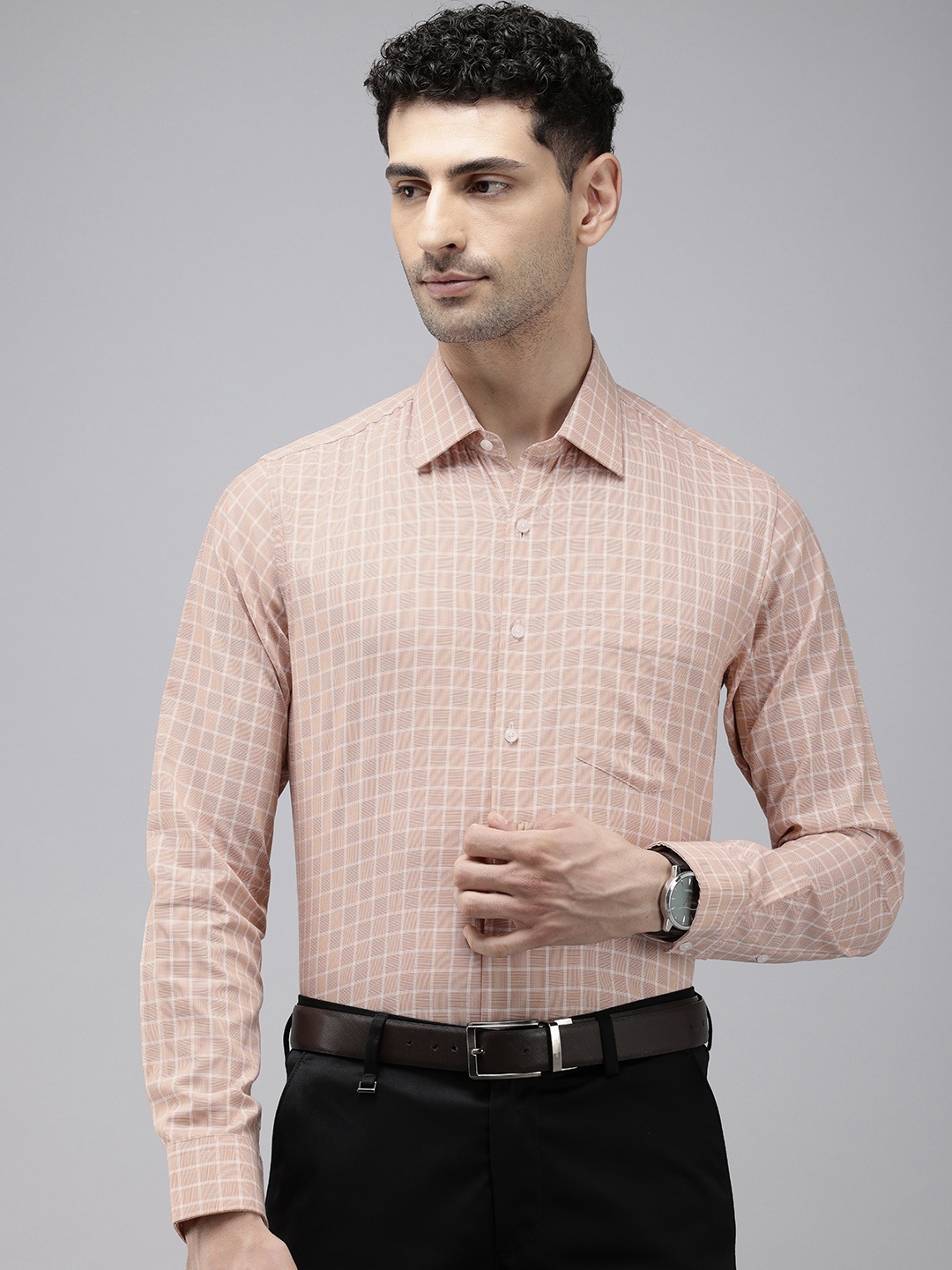 

Van Heusen Men Slim Fit Checked Pure Cotton Formal Shirt, Nude