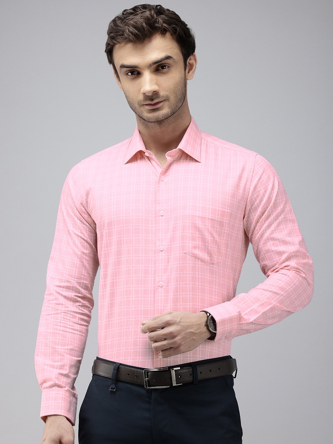 

Van Heusen Men Slim Fit Checked Pure Cotton Formal Shirt, Pink