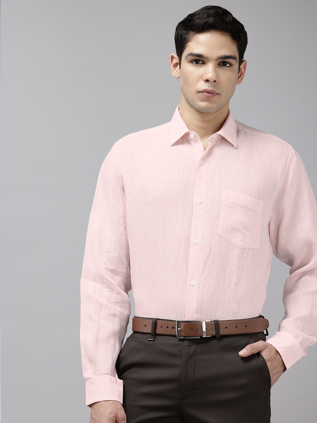 

Van Heusen Pure Linen Custom Fit Formal Shirt, Peach