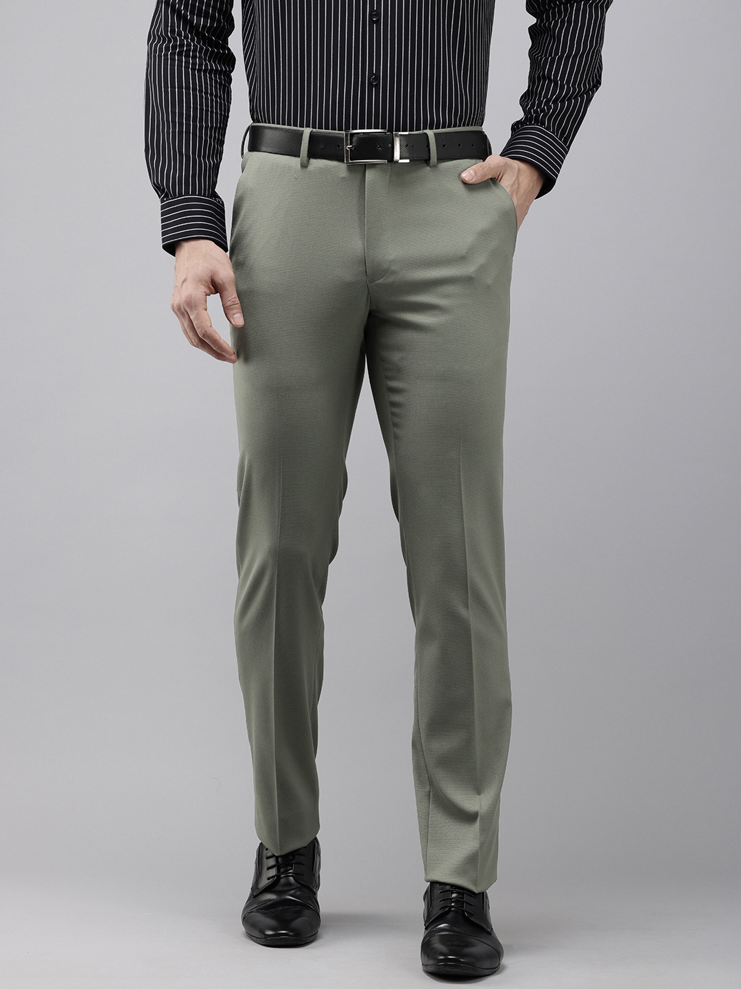 

Van Heusen Men Checked Slim Fit Pleated Formal Trousers, Olive