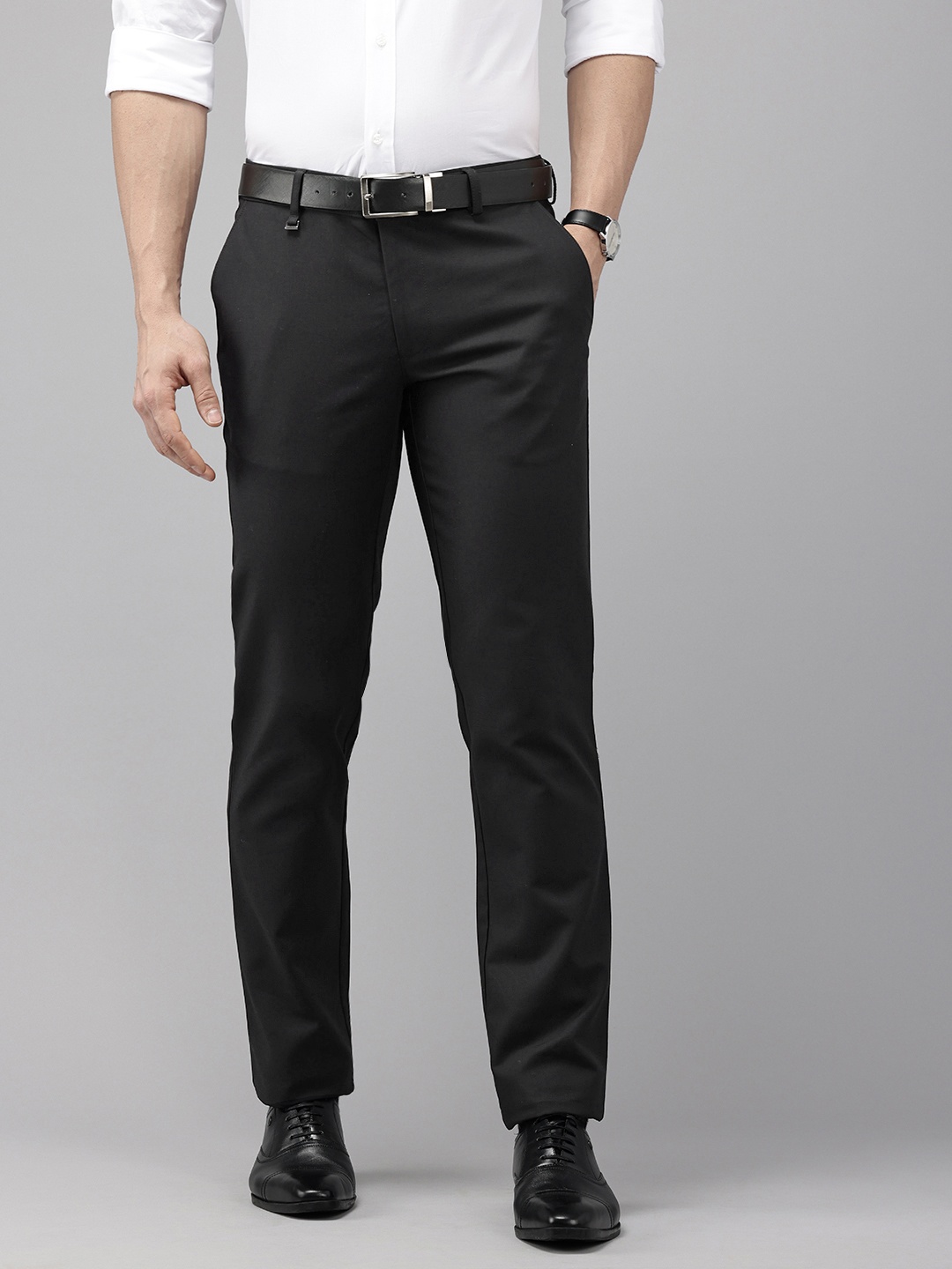 

Van Heusen Men Slim Fit Formal Trousers, Black