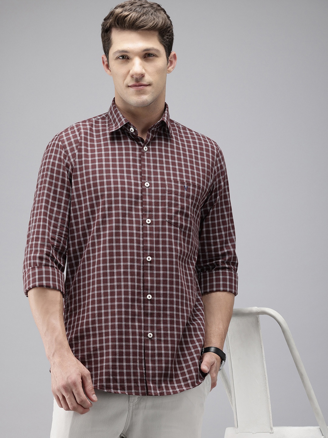 

Van Heusen Sport Slim Fit Checked Pure Cotton Casual Shirt, Brown