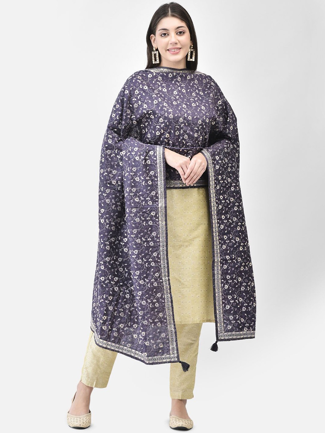 

Span Women Thread Work Straight Calf Length Kurta, Green