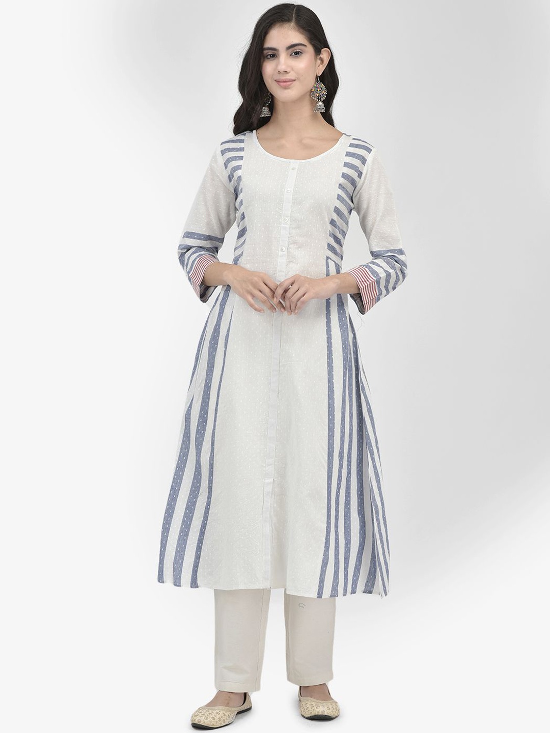 

Span Women Striped Thread Work Kurta, White