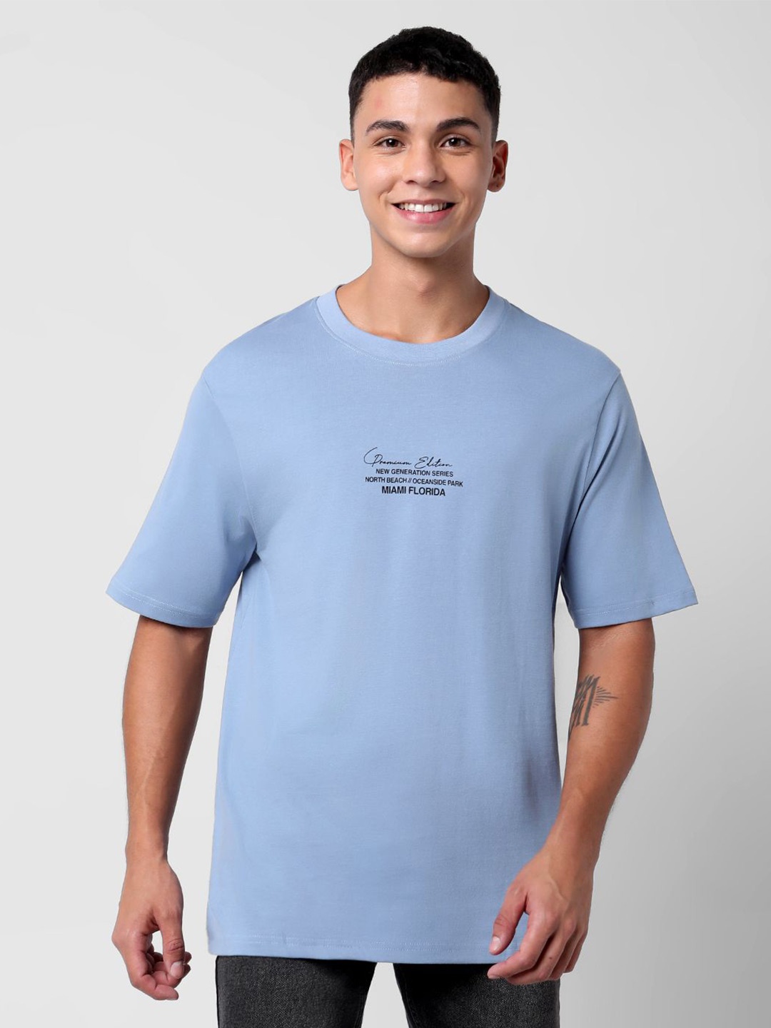 

R&B Men Typography Printed Round Neck T-shirt, Blue
