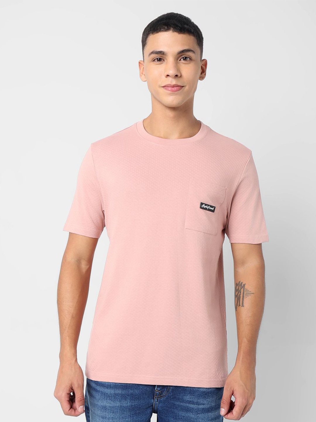 

R&B Men Solid Round Neck Pocket T-shirt, Pink