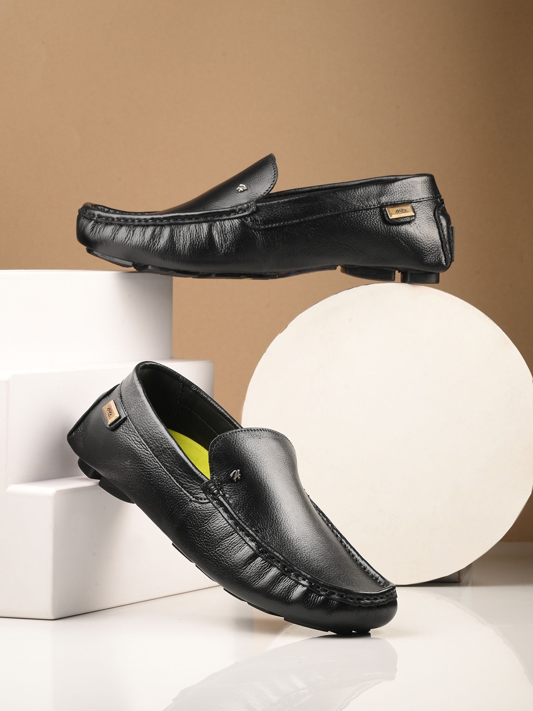 

Hitz Men Leather Loafers, Black
