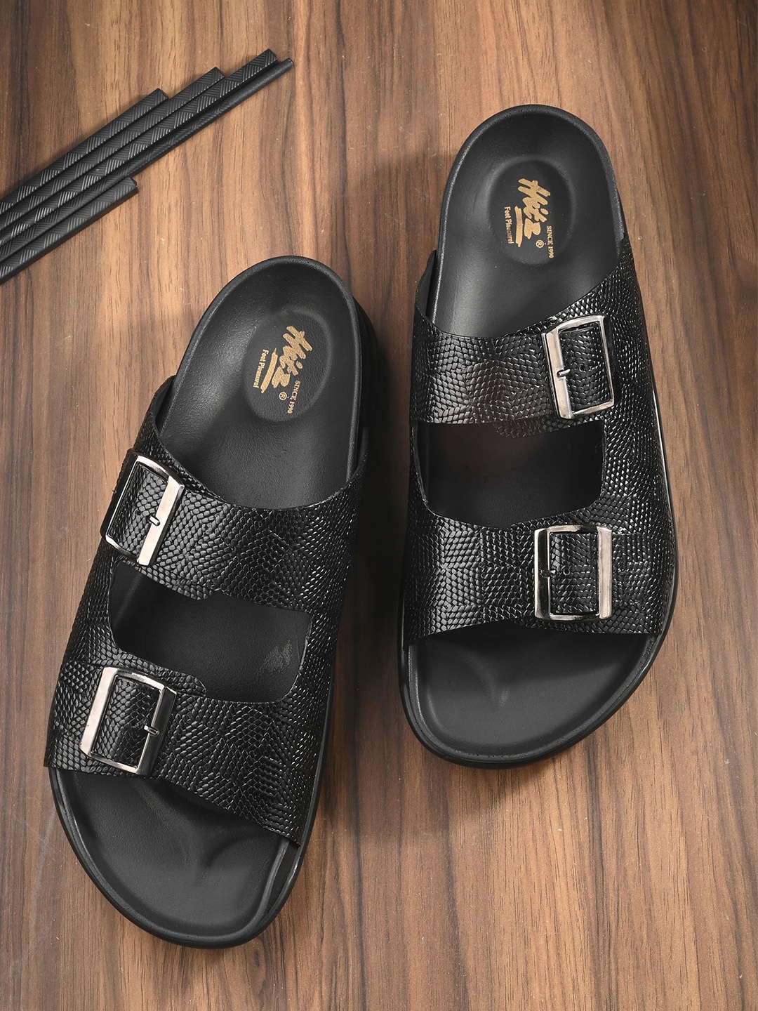 

Hitz Men Leather Comfort Sandals, Black