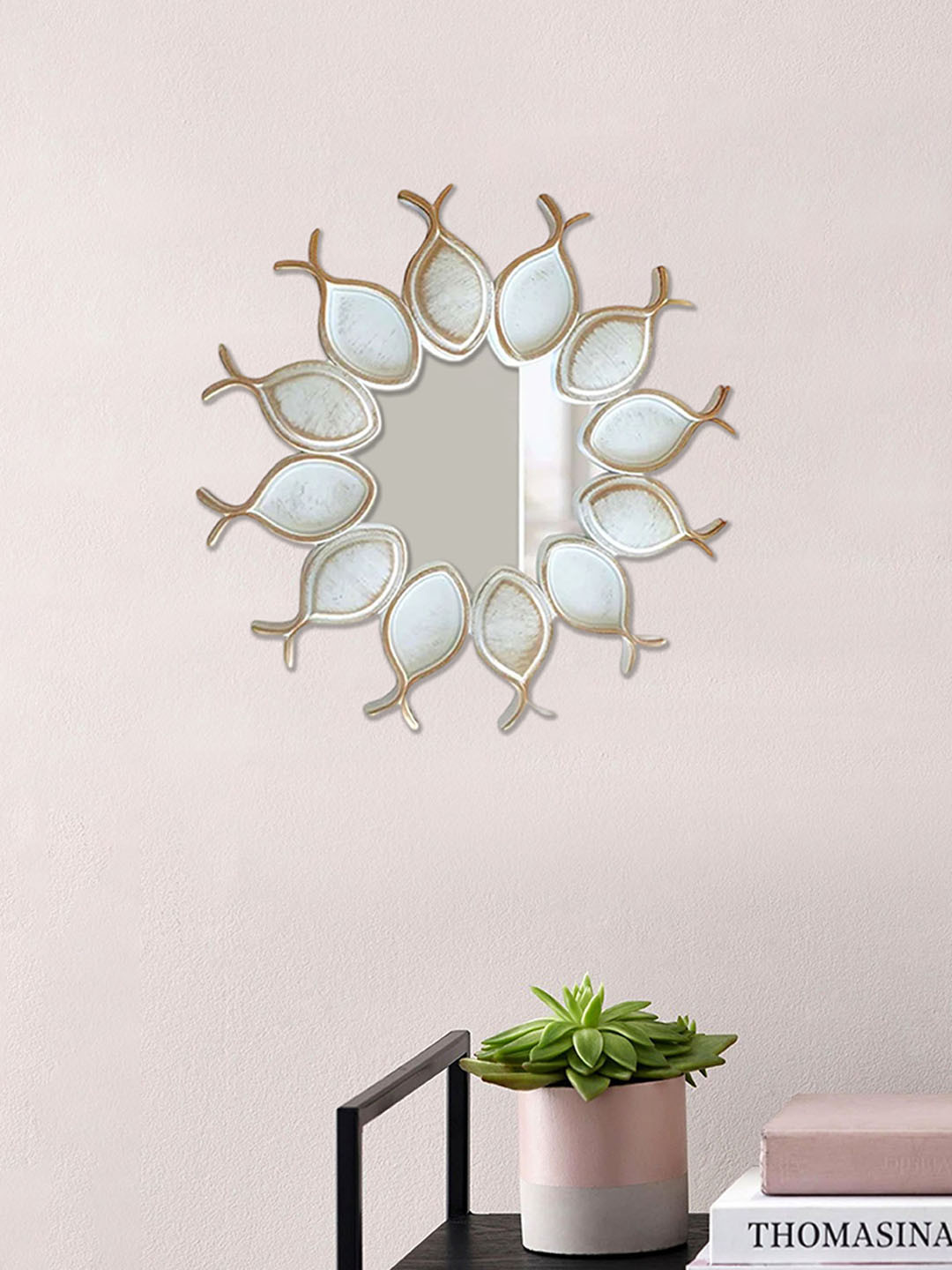 

Art Street White Gold Round Fish Design Textured Round Decorative Mirror