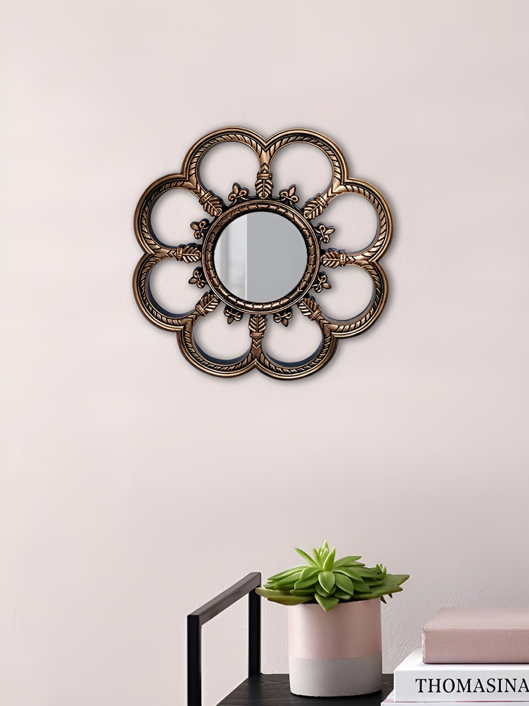 

Art Street Black Round Flower Shape Textured Decorative Mirror, Gold