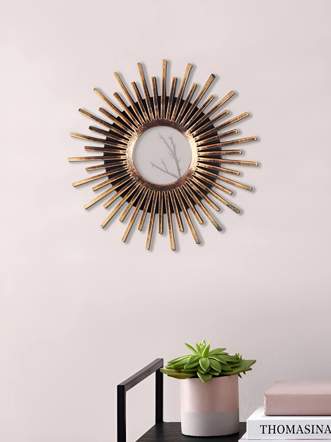 

Art Street Black Sun Streek Design Round Shape Textured Decorative Mirror, Gold