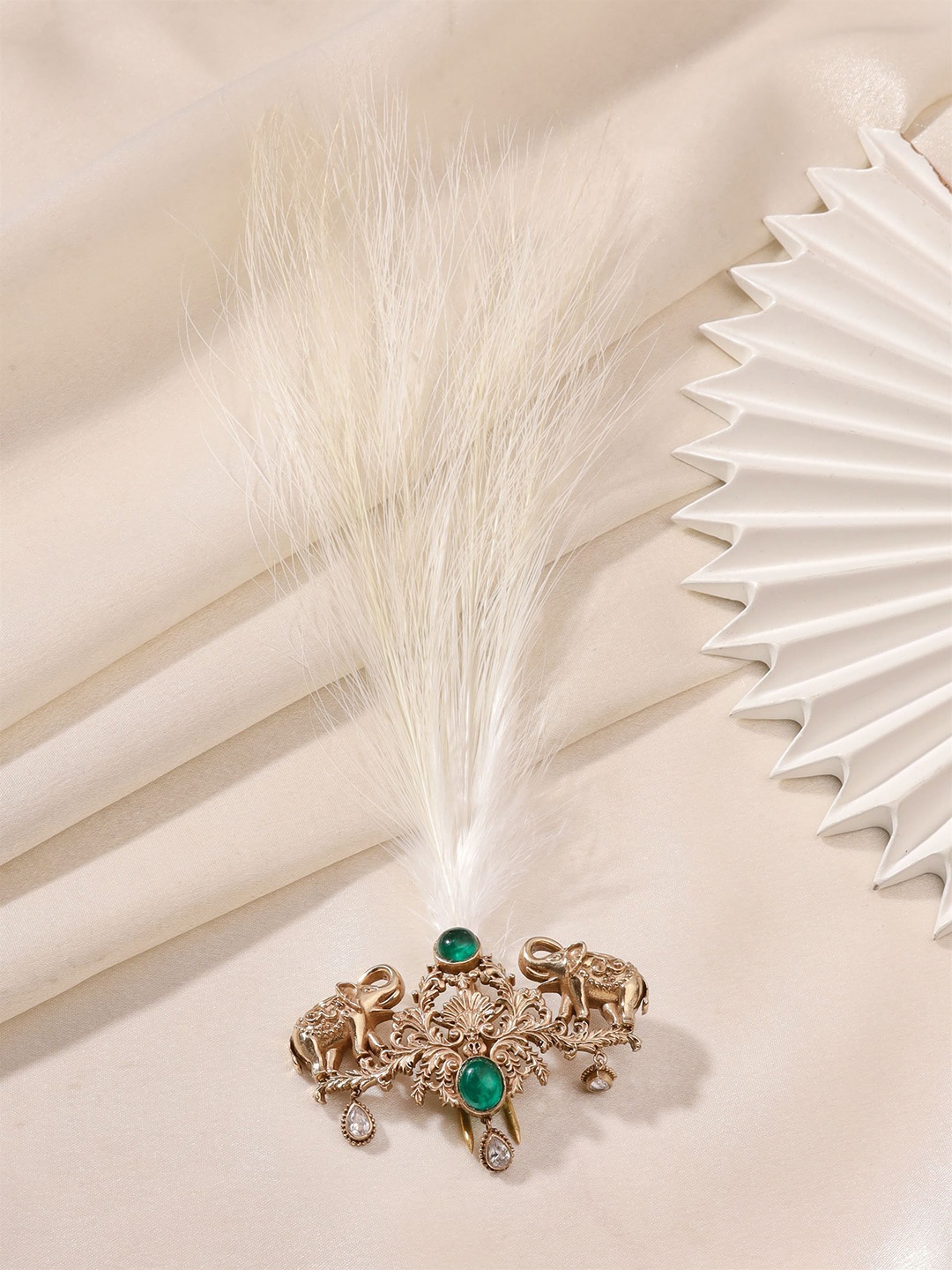 

COSA NOSTRAA Gold-Plated Kalangi Head Jewellery