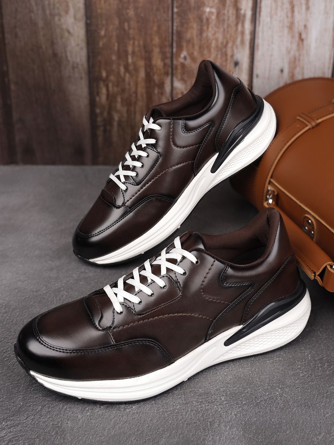 

LOUIS STITCH Men's Mexican Brown Leather Fashion Sneaker Cushioned Casual Shoes