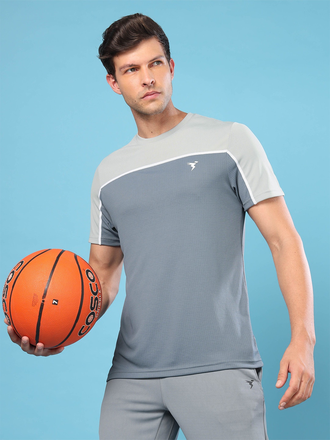 

Technosport Men Colourblocked Round Neck UPF50 Slim Fit T-shirt, Grey