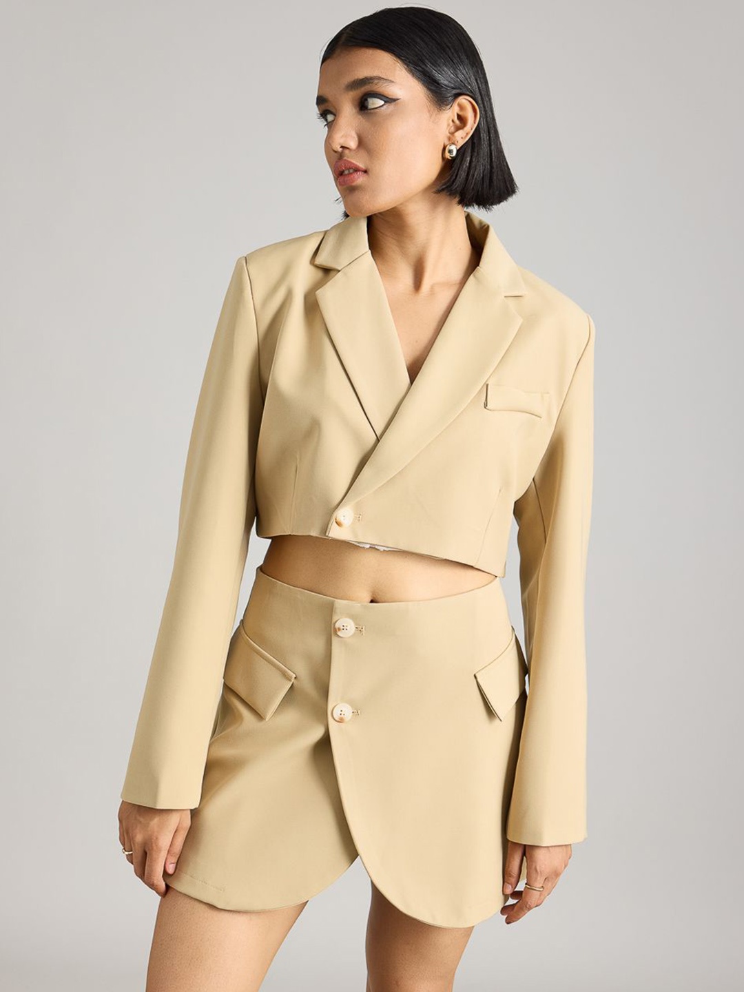 

FREAKINS Long Sleeved Cropped Blazers, Beige