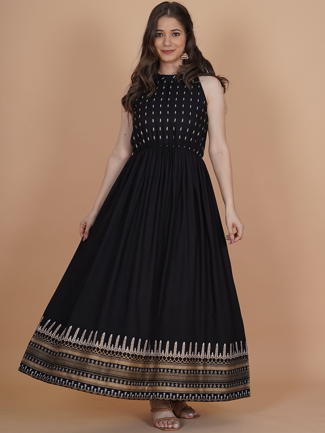 

INDIANIC Women Ethnic Motifs Thread Work Anarkali Kurta, Black