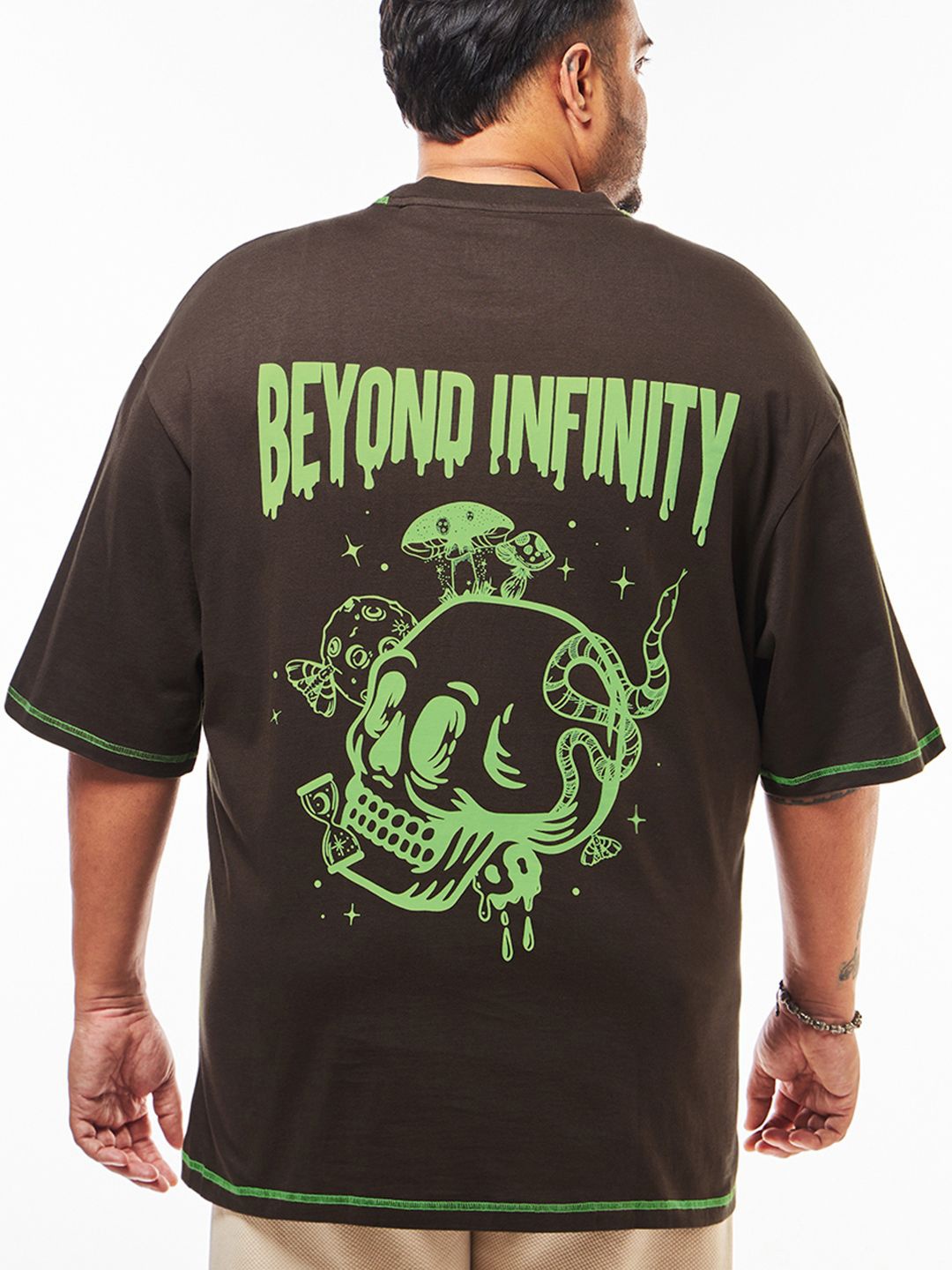 

Bewakoof Plus Men Round Neck Typography Printed T-shirt, Brown