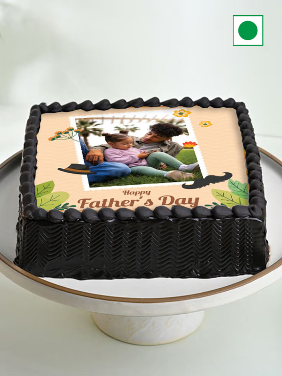 

Floweraura Vanilla Flavor Eggless Square Cake-1Kg, Multi