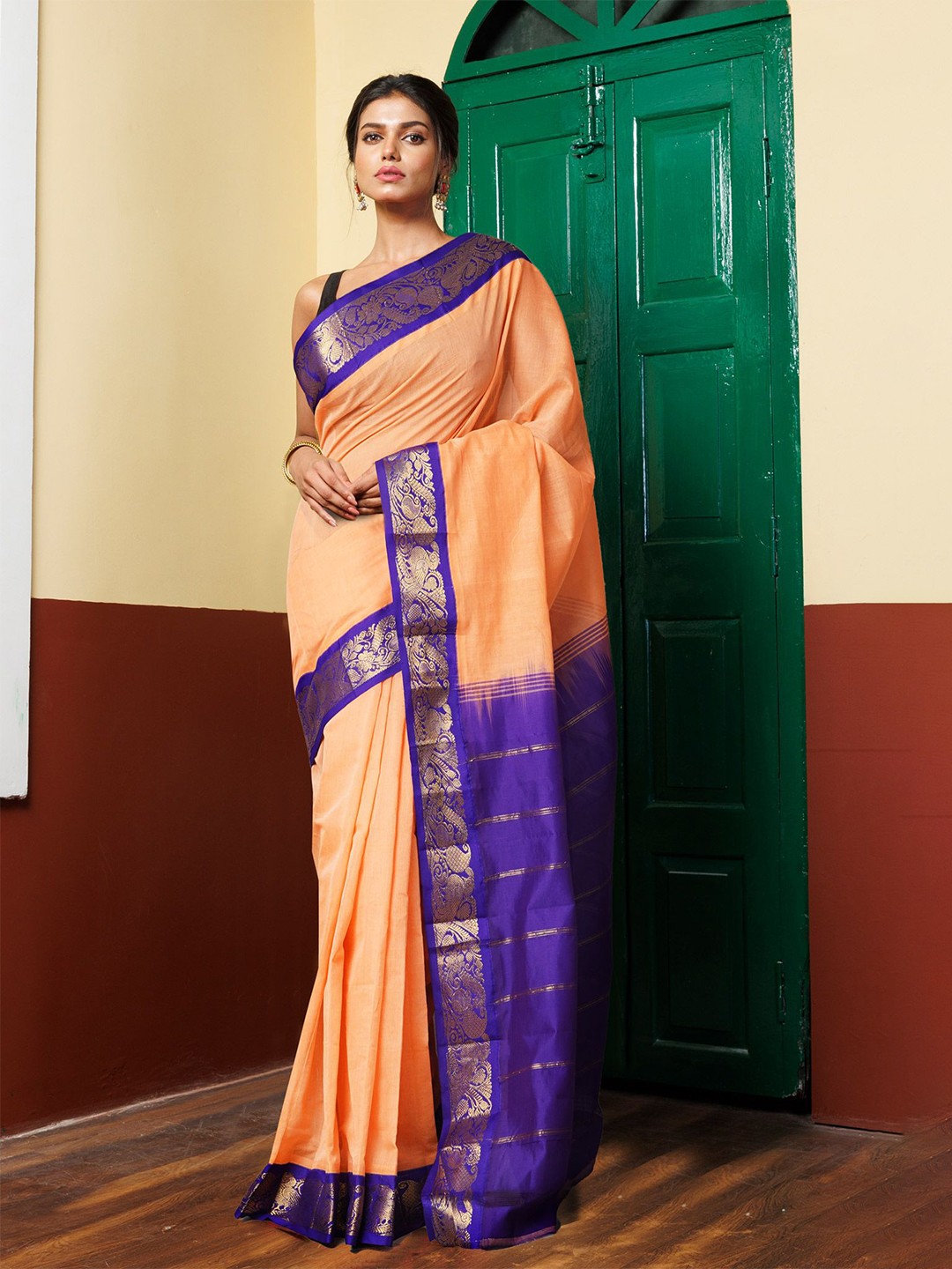 

Unnati Silks Ethnic Motifs Zari Pure Cotton Handloom Gadwal Saree, Orange