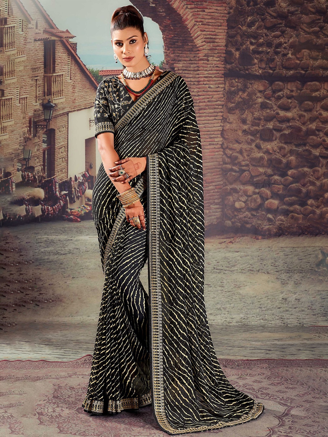 

Mitera Leheriya Sequinned Leheriya Saree, Black