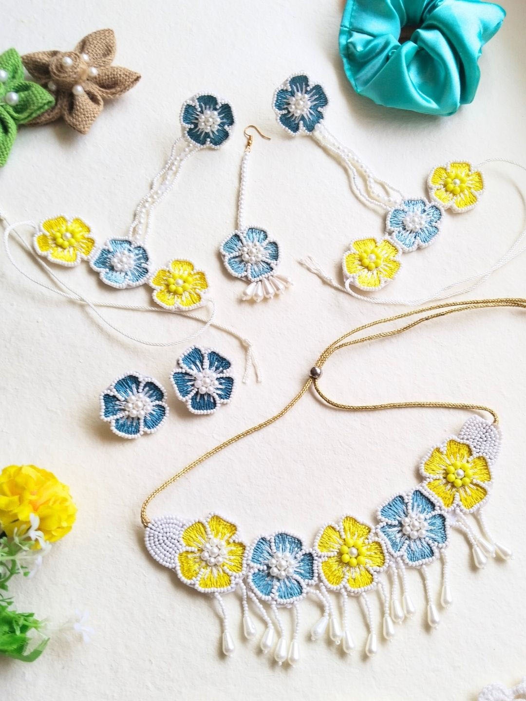 

Sangria Beaded Floral Jewellery Set, Yellow