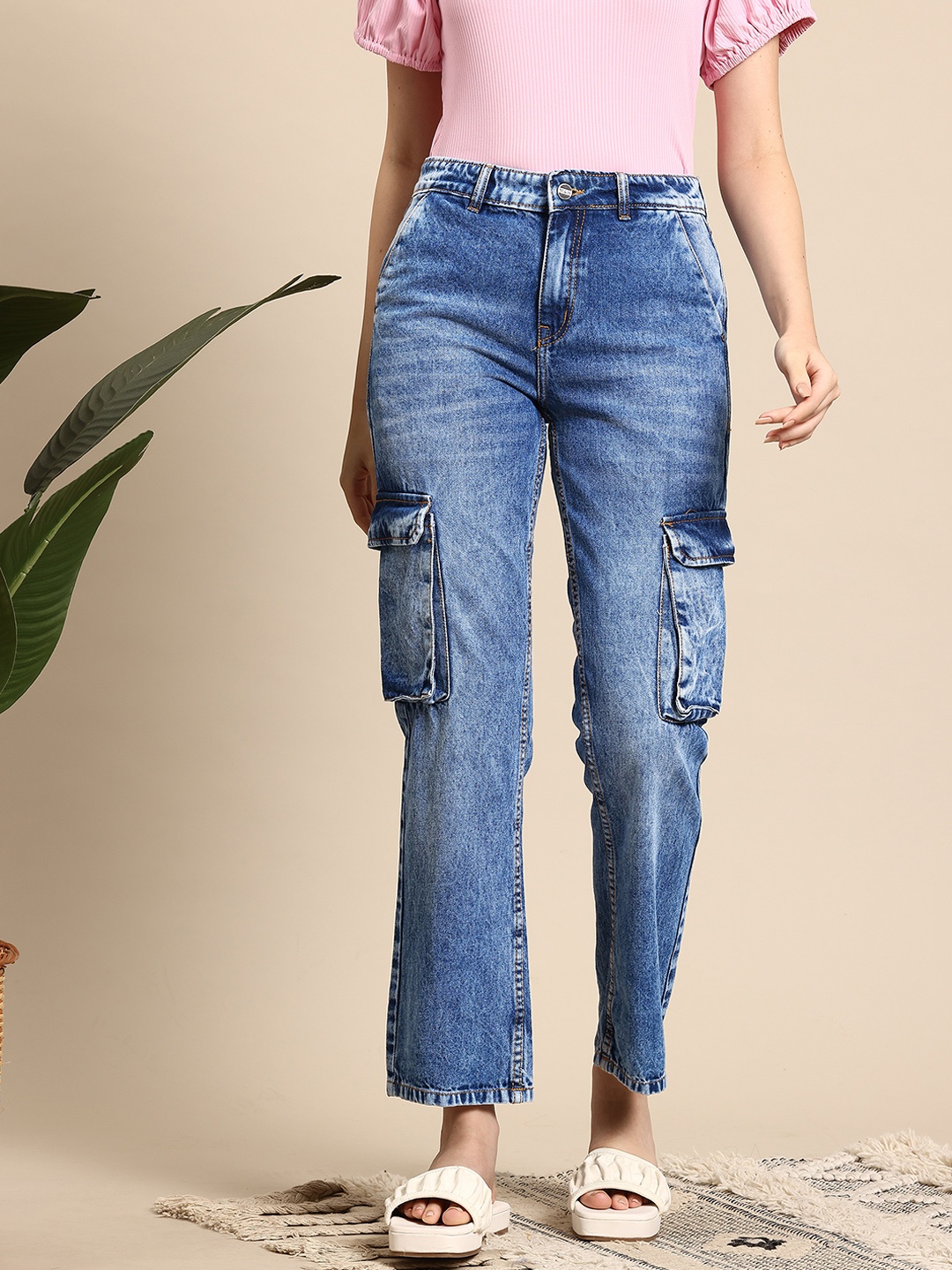 

Mast & Harbour Women High-Rise Light Fade Stretchable Jeans, Blue