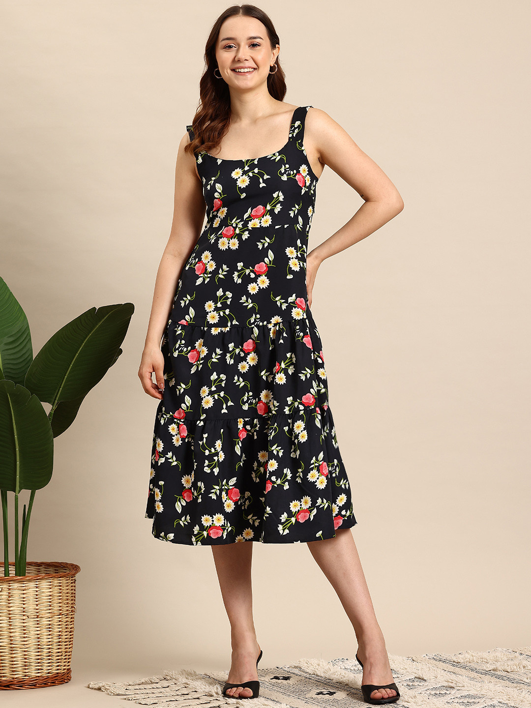 

Mast & Harbour Floral Print A-Line Midi Dress, Black