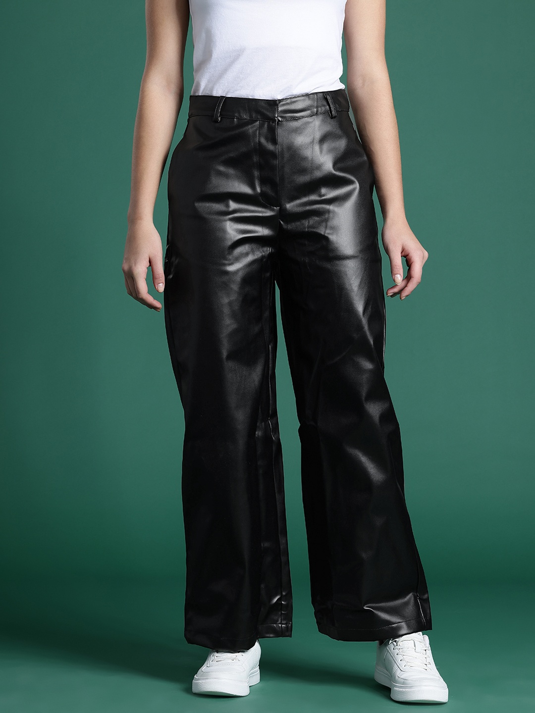 

DressBerry Glam Women Leather FInish Trousers, Black