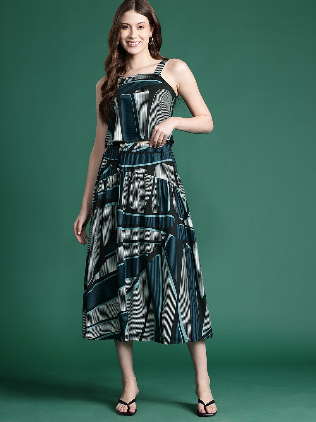 

DressBerry Printed Top With Skirt, Green