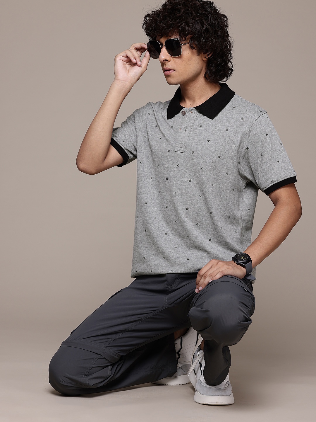 

Roadster Men Printed Polo Collar Pure Cotton T-shirt, Grey