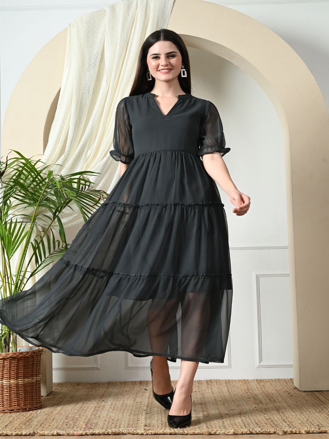 

DECKEDUP Women Flared Sleeve Georgette A-Line Midi Dress, Grey