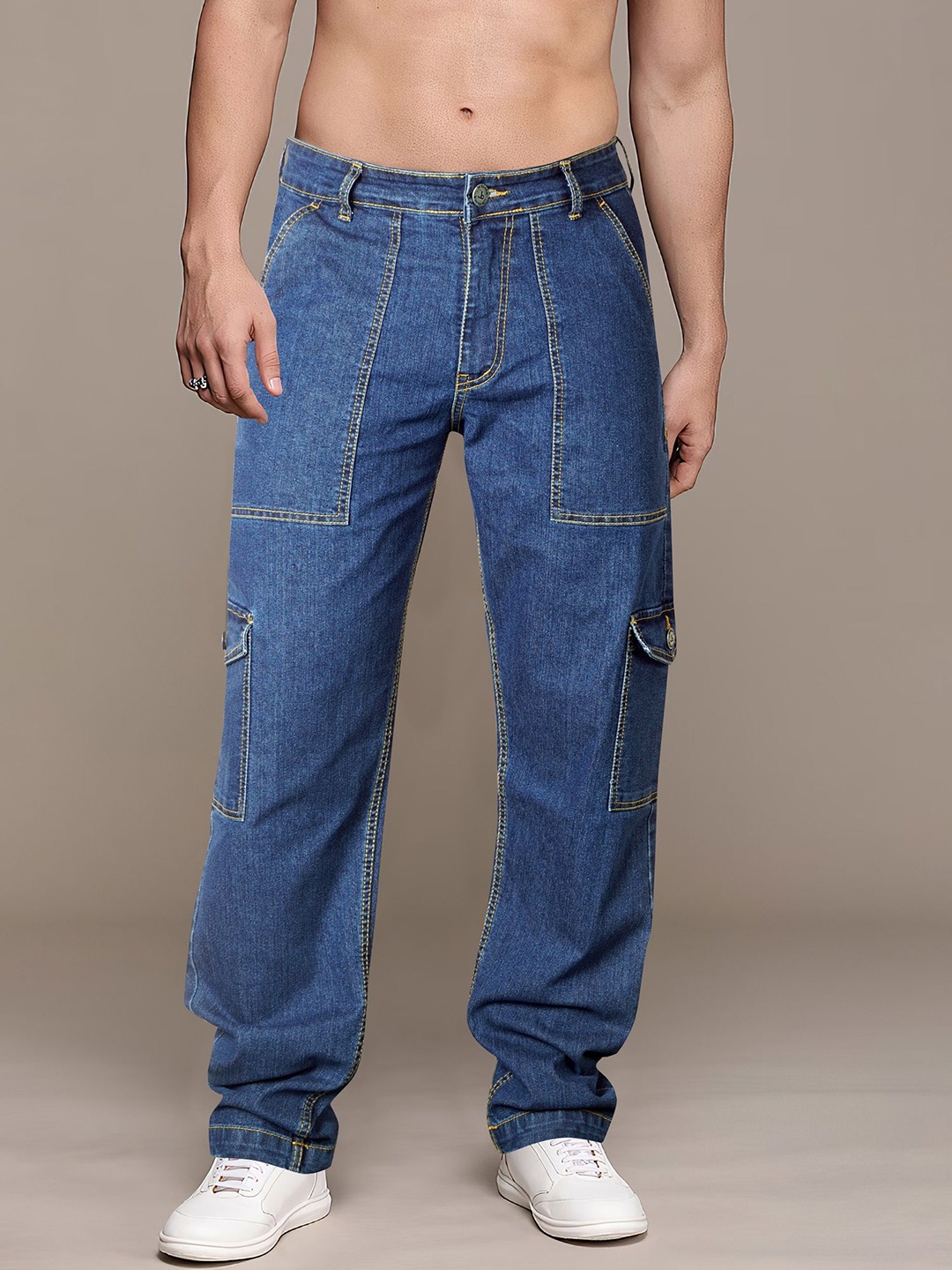 

Jb Just BLACK Men Relaxed Fit High-Rise Low Distress Stretchable Jeans, Blue