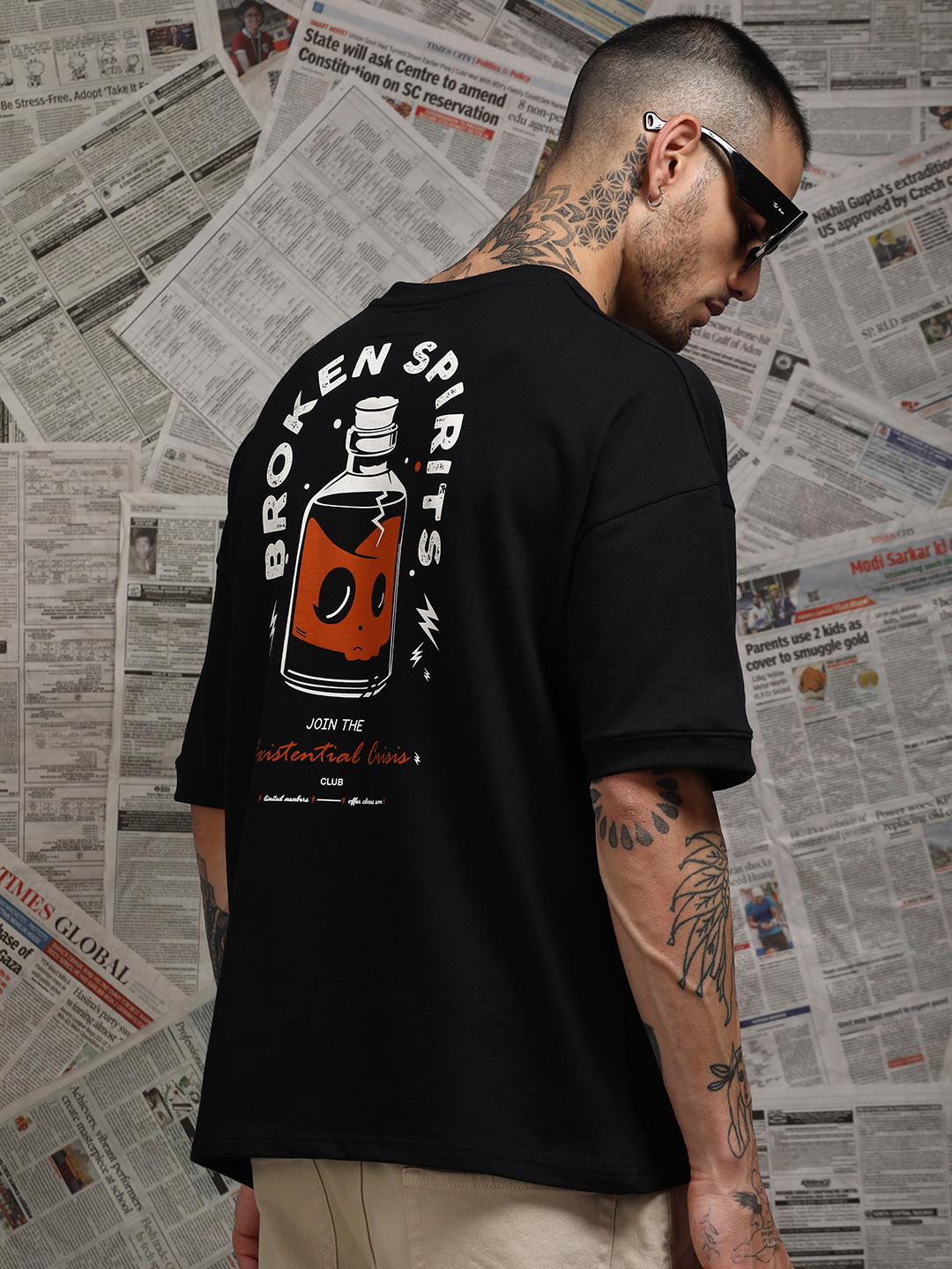 

Difference of Opinion Men Drop Shoulder Terry Cotton Oversized T Shirt, Black