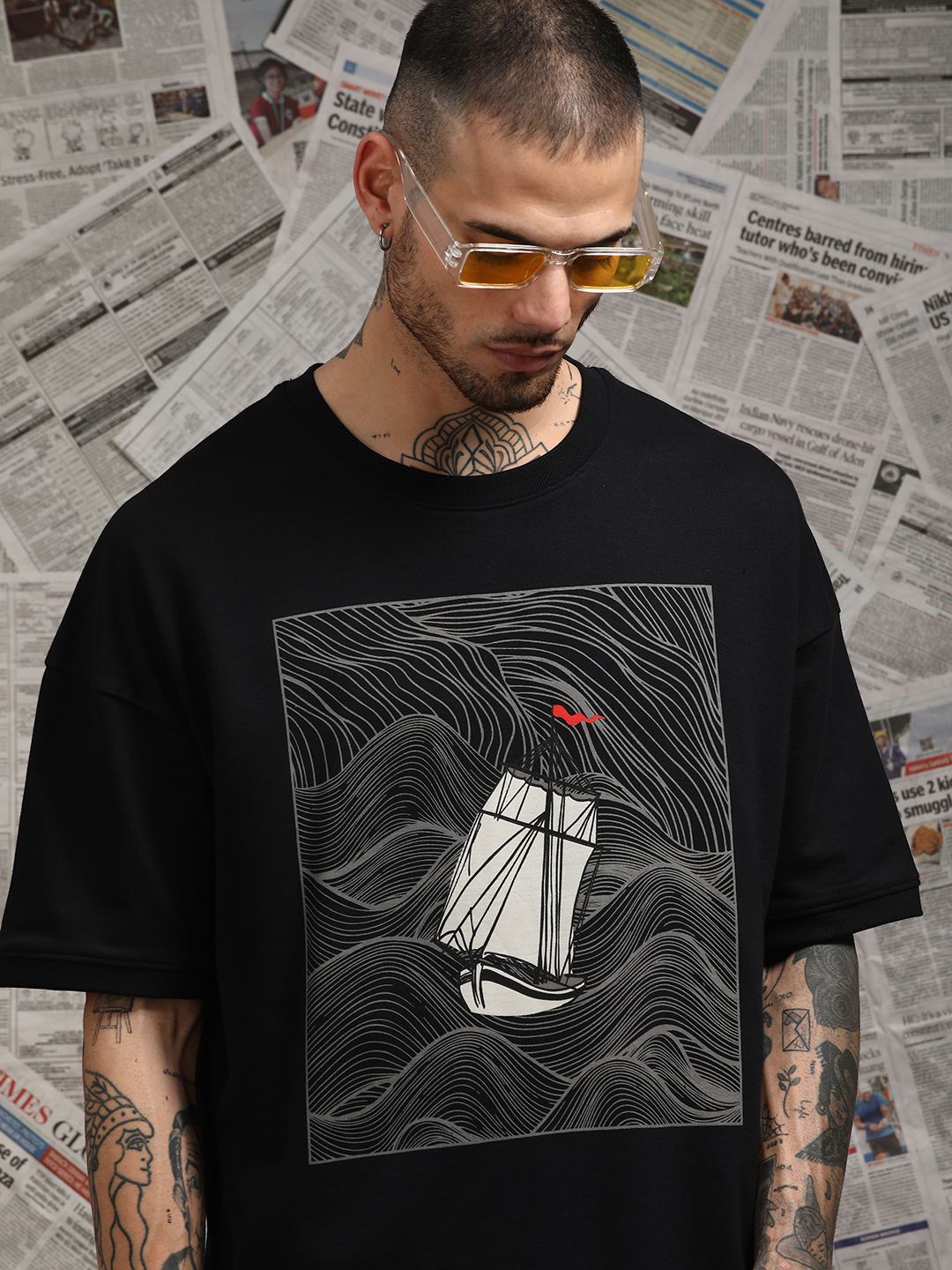 

Stormborn Men Graphic Printed Pure Cotton Oversized T-shirt, Black