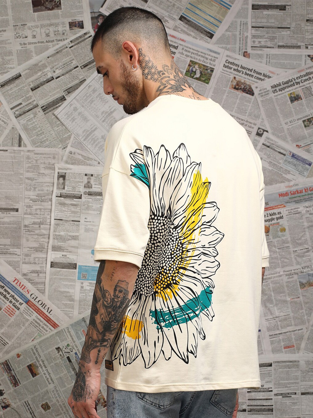 

Stormborn Men Floral Printed Oversized Cotton T-shirt, Off white