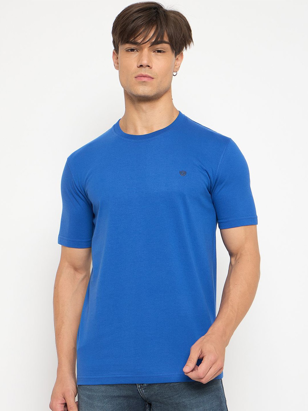 

Duke Men Applique Round Neck Solid Cotton T-shirt, Blue