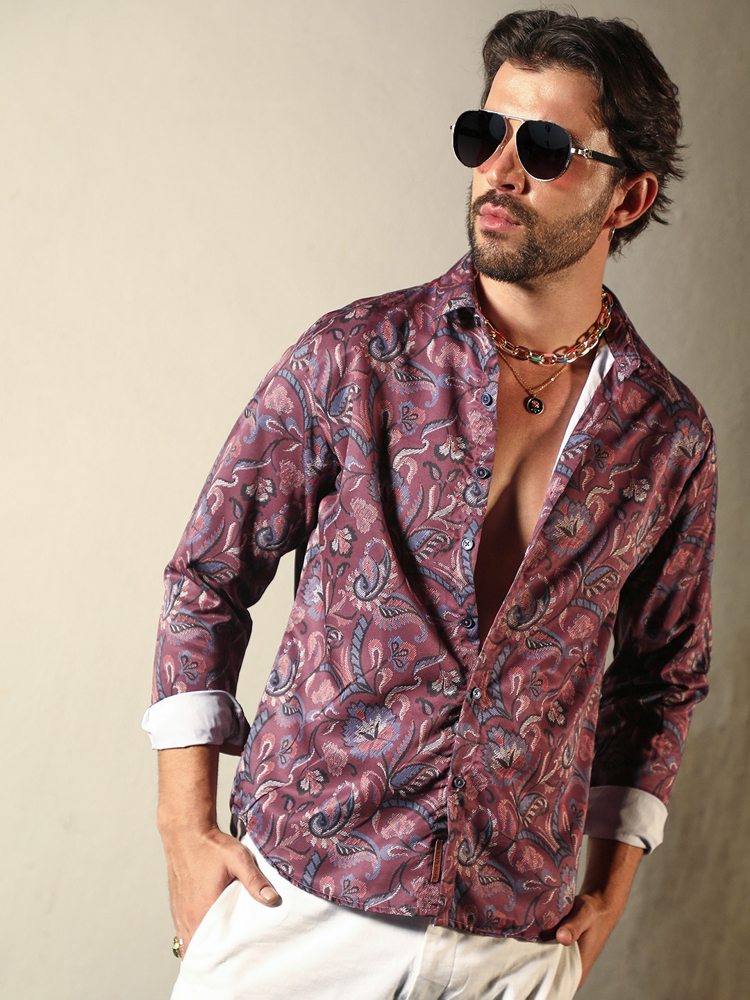 

Campus Sutra Men Classic Opaque Printed Casual Shirt, Red