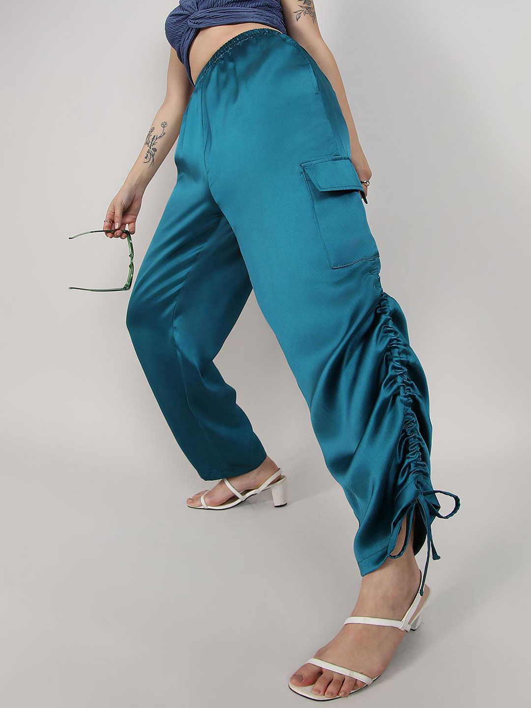 

Campus Sutra Women Relaxed Easy Wash Trousers, Green