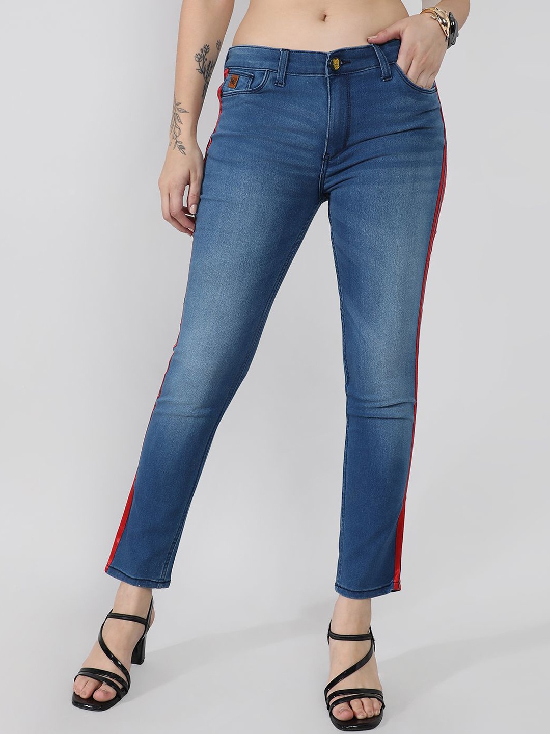 

Campus Sutra Women Comfort Regular Fit Stretchable Jeans, Blue