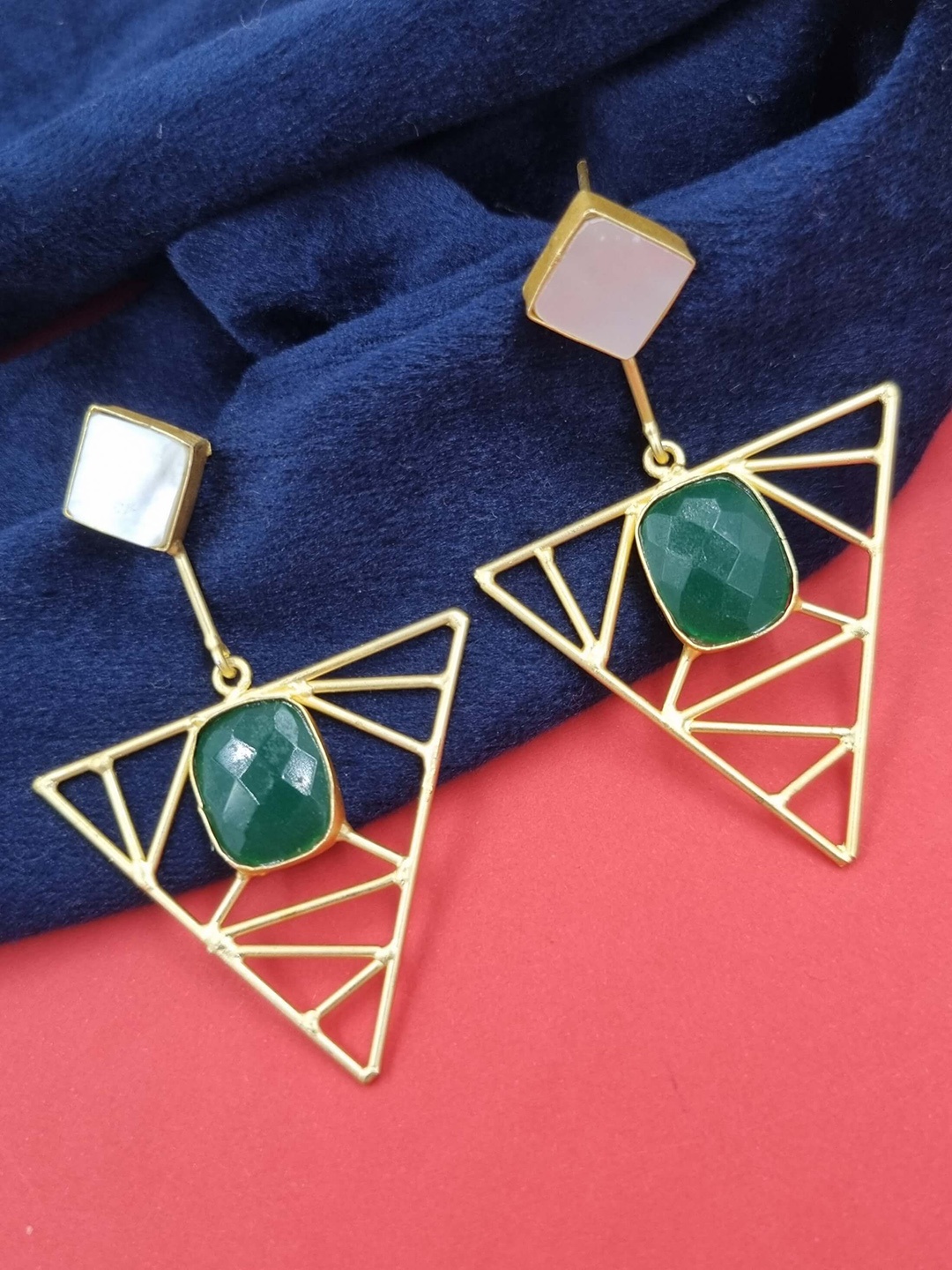 

DressBerry Women Geometric Drop Earrings, Gold