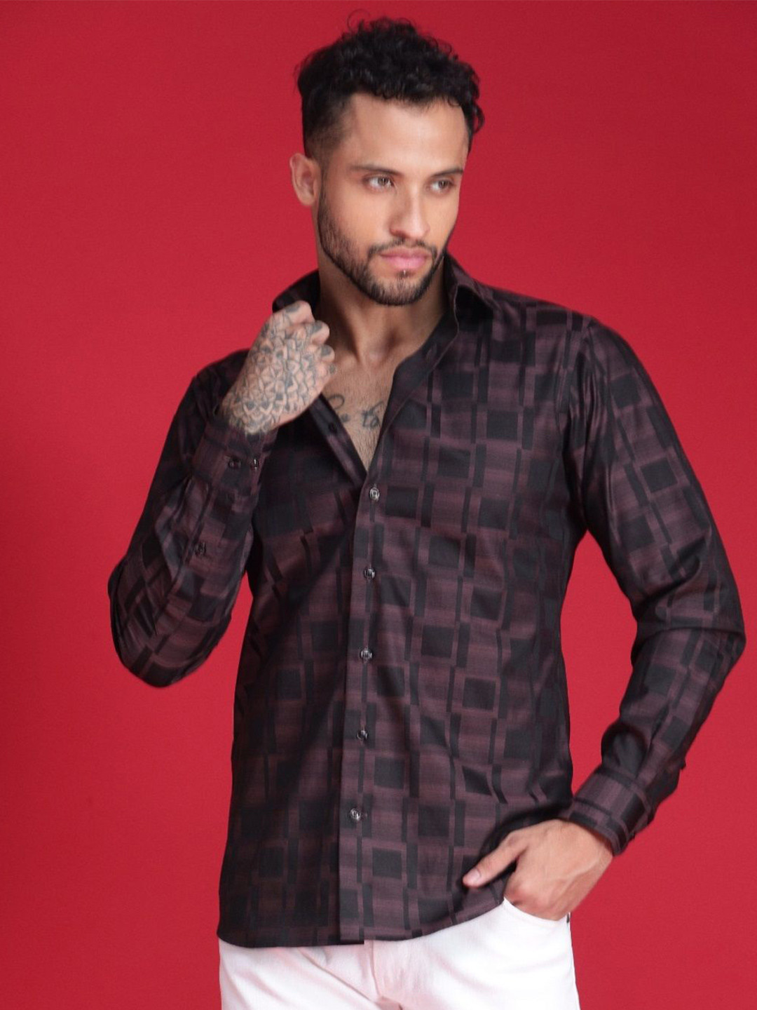 

Peach & Lemonade Men Checked Other Checks Premium Slim Fit Opaque Party Shirt, Black