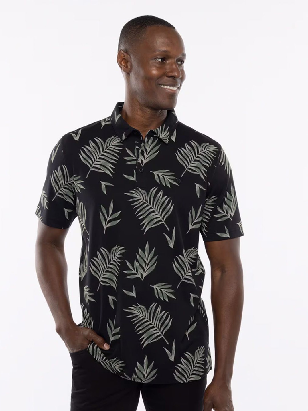 

TRAVIS MATHEW MenTropical Printed Polo Collar T-shirt, Black