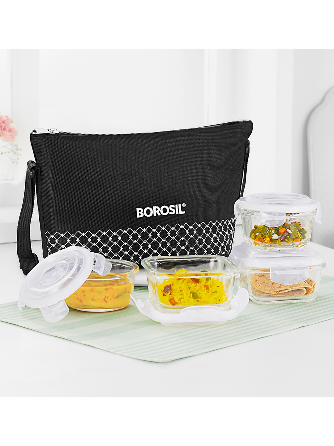

BOROSIL 4-Pcs Transparent Borosilicate Glass Lunch Box With Insulated Lunch Bag, Black